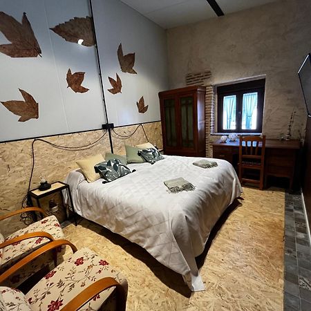 Casa Ruina Pension Nava del Rey Buitenkant foto