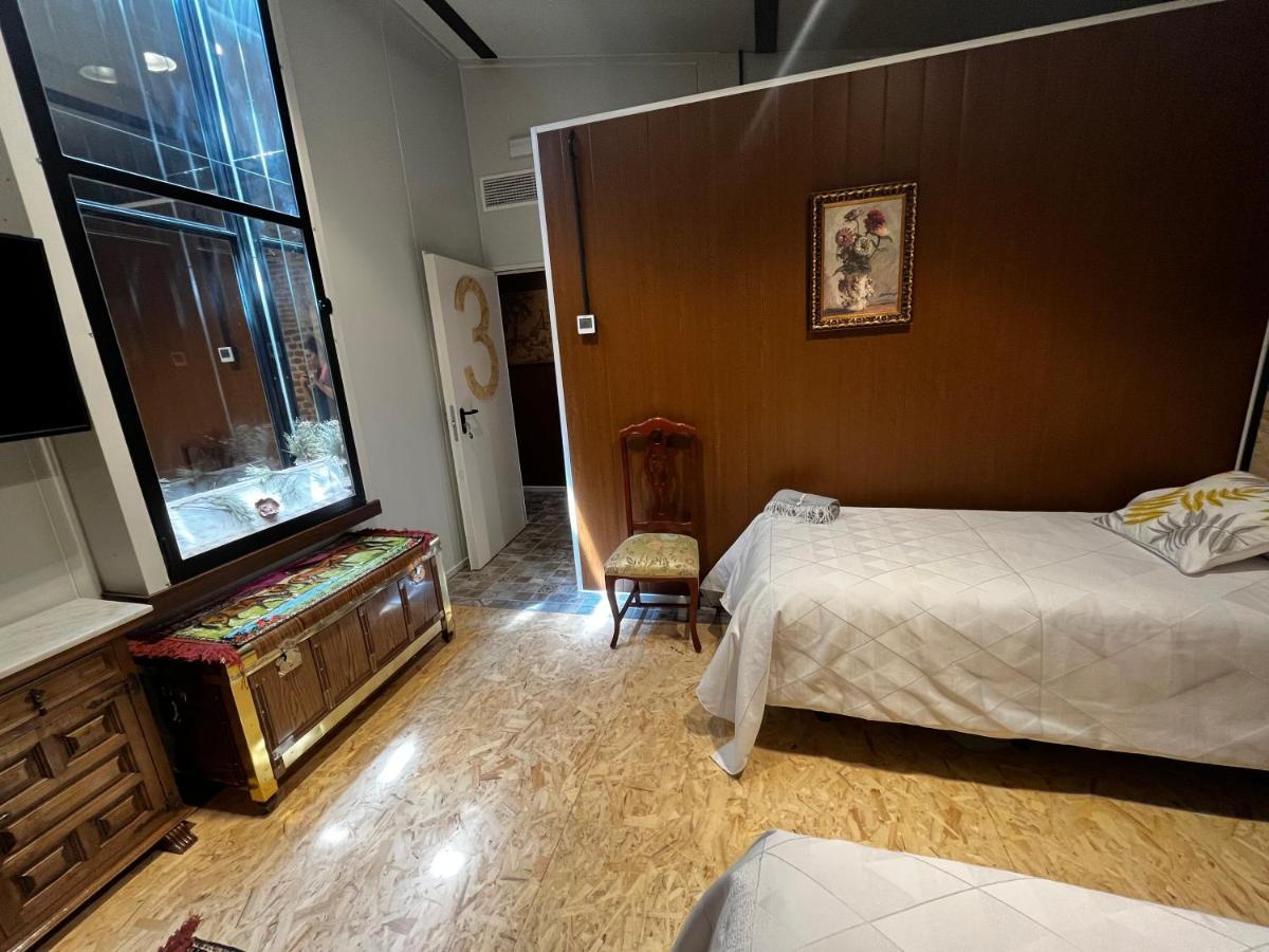 Casa Ruina Pension Nava del Rey Buitenkant foto