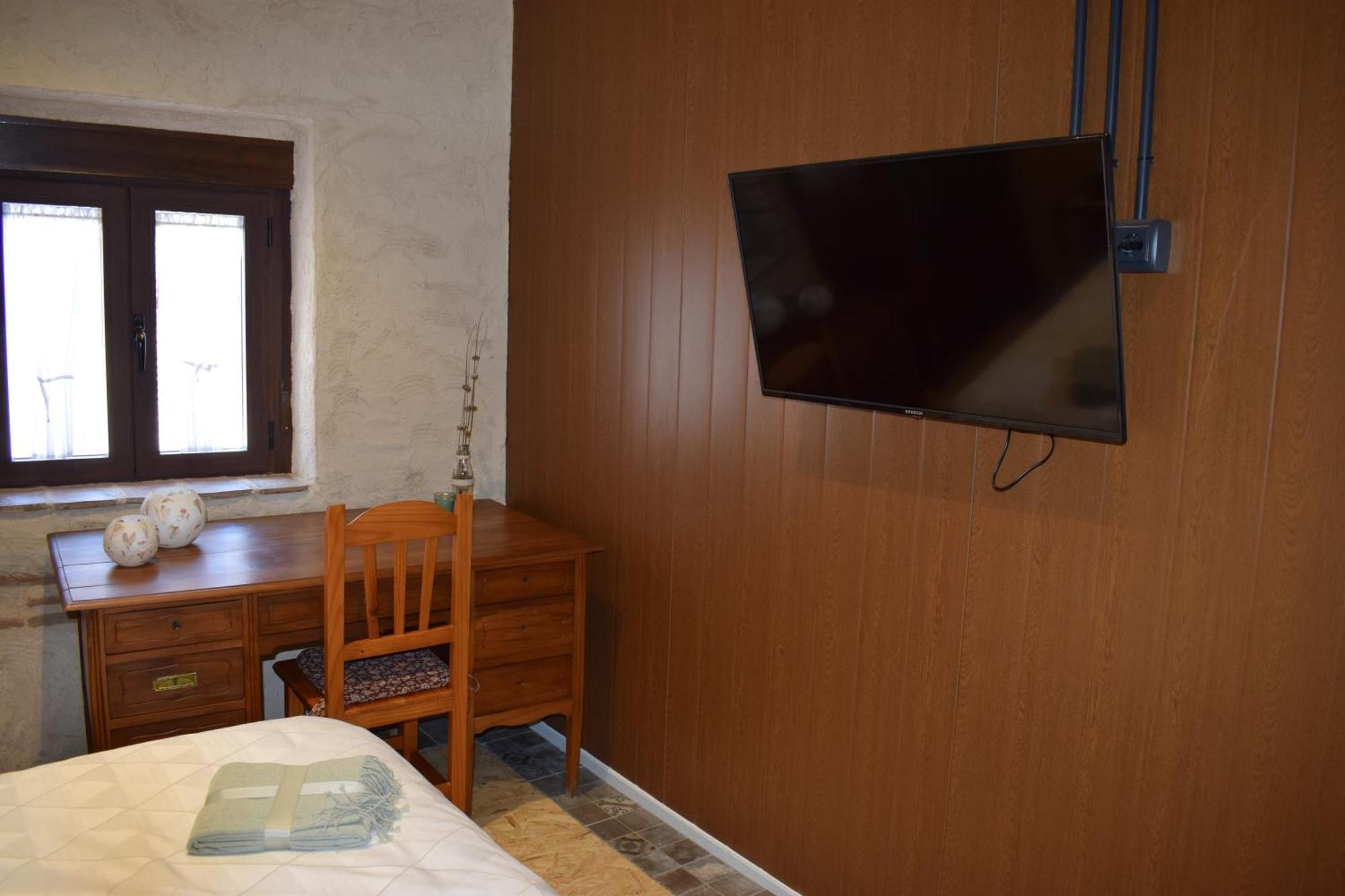 Casa Ruina Pension Nava del Rey Buitenkant foto